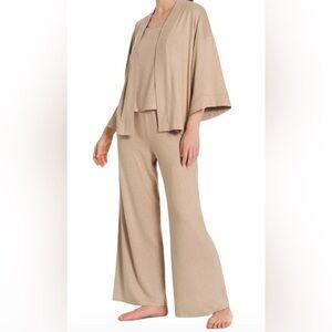 Lemon 2 Piece Set Pajama Camel NWOT Size XS